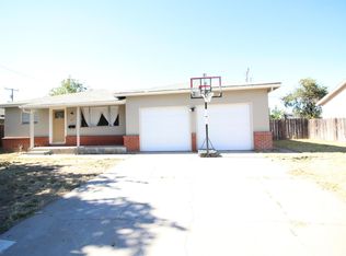 1031 6th St, Ripon, CA 95366