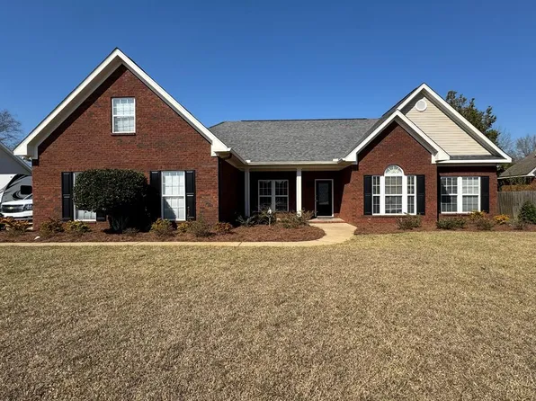 108 Sunshine Ln, Dothan, AL 36303