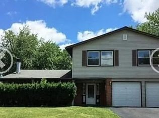 7499 Churchill Dr, Hanover Park, IL 60133