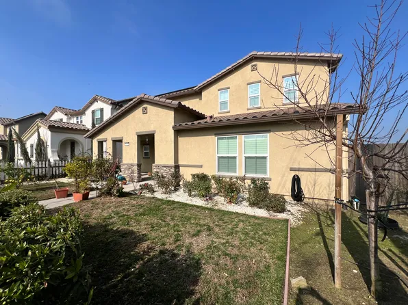 1435 W Woodward Ave, Manteca, CA 95337