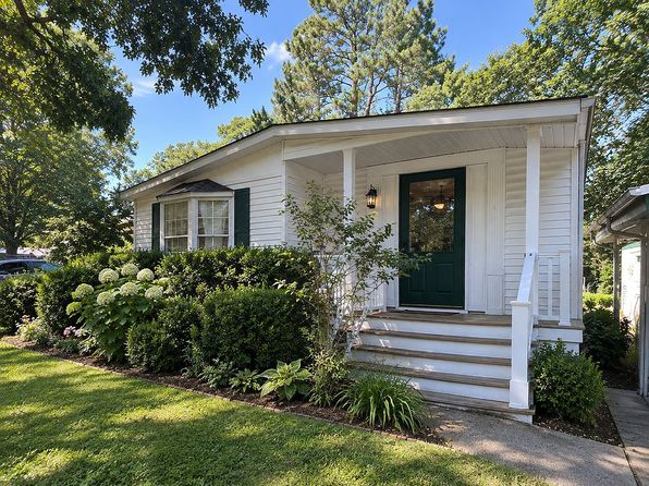 525 Riverleigh Ave Unit 102