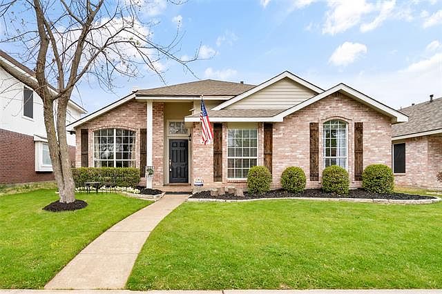 1st image of 2117 Carnation Ct