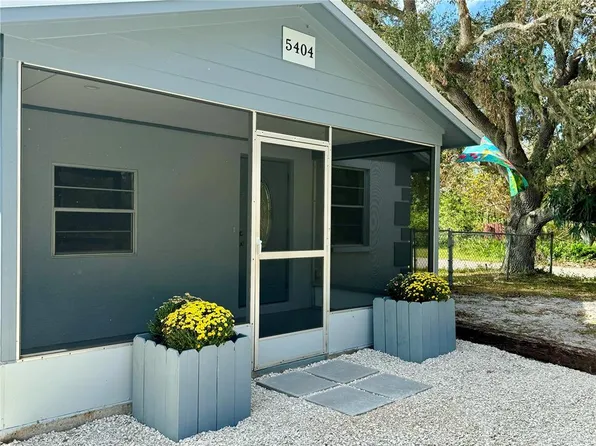 5404 Dorsay St, Sarasota, FL 34232