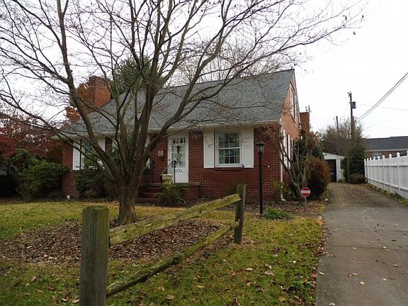 2nd image of 2232 Hermitage Dr