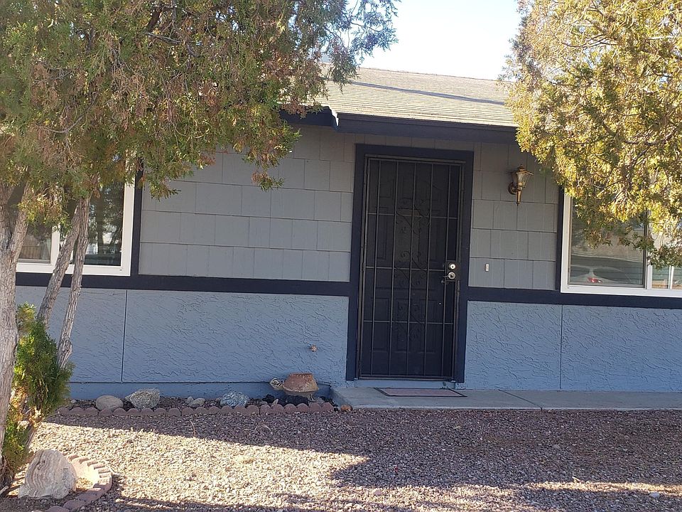 1st image of 1940 S Papago Dr