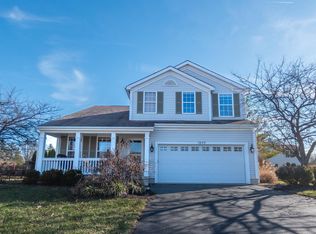 1899 Sunny Creek Ct, Grove City, OH 43123