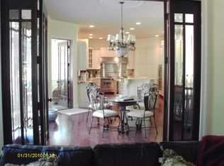 85 S Forge Manor Dr, Phoenixville, PA