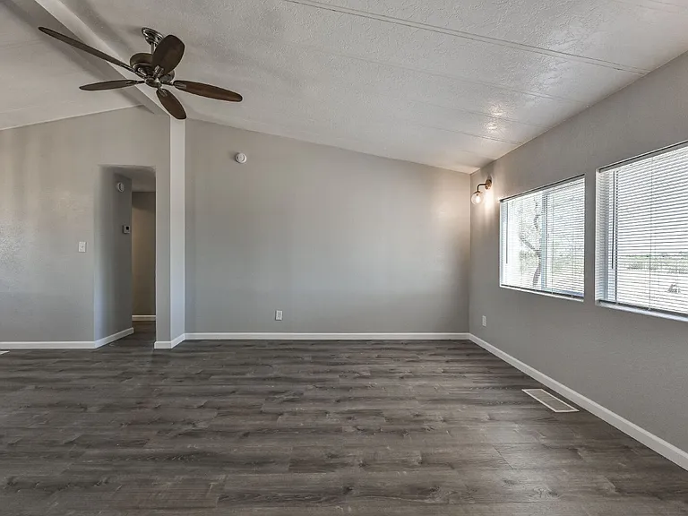 4453 Maia Way — Photo 13