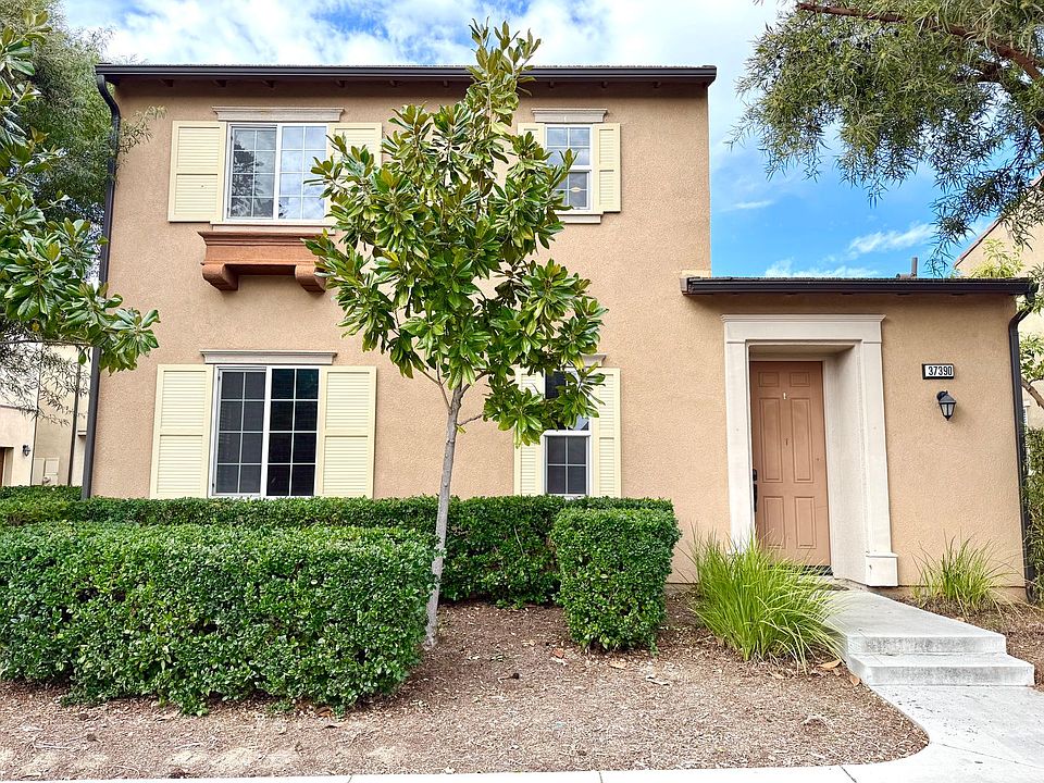1st image of 37390 Paseo Violeta