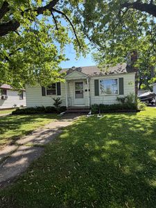 609 School Ct, Menasha, WI, 54952