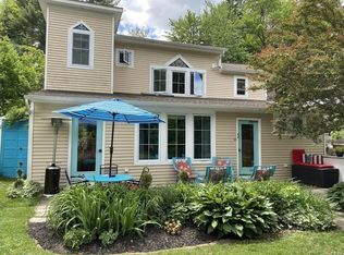 25 Forge Pond Rd, Granby, MA 01033