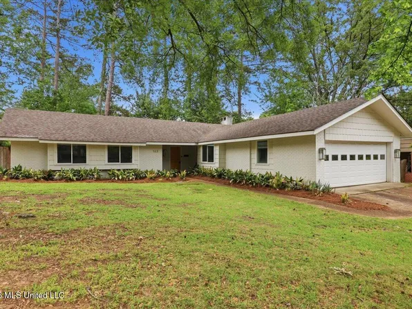 163 Chippewa Cir, Jackson, MS 39211