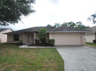 127 Quiet Oak Ct, Davenport, FL 33896