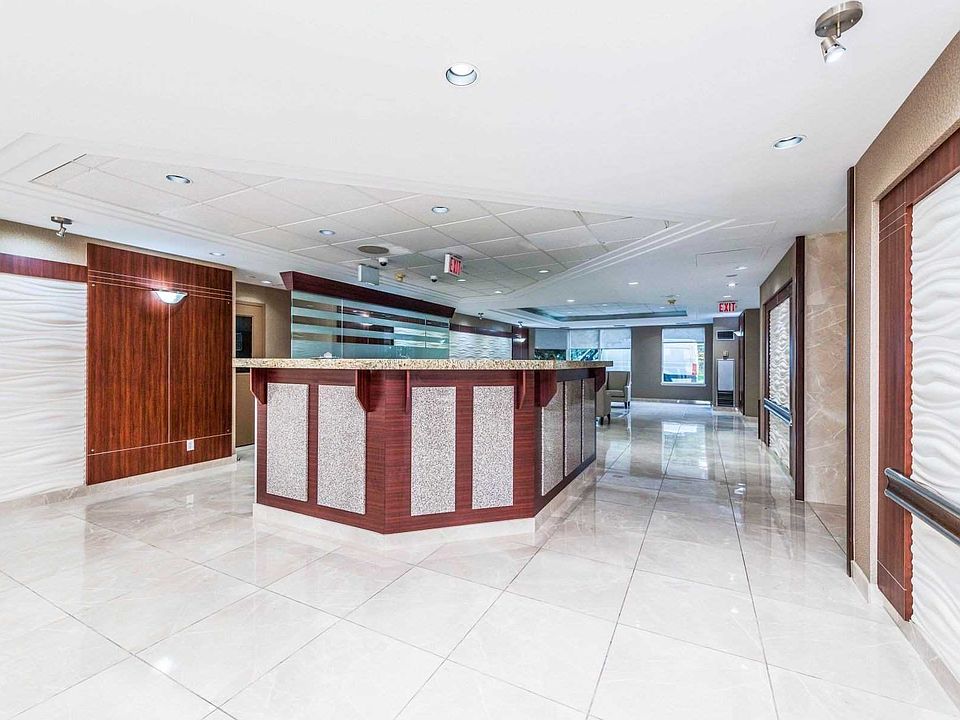 2nd image of 135 Hillcrest Ave #915