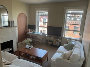 24 Phillips St APT 5, Boston, MA 02114