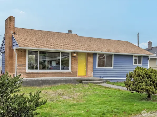 7716 S Mission Drive, Seattle, WA 98178