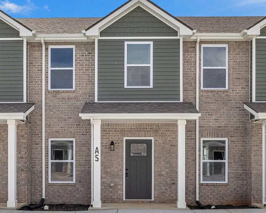 3850 Jockey Dr