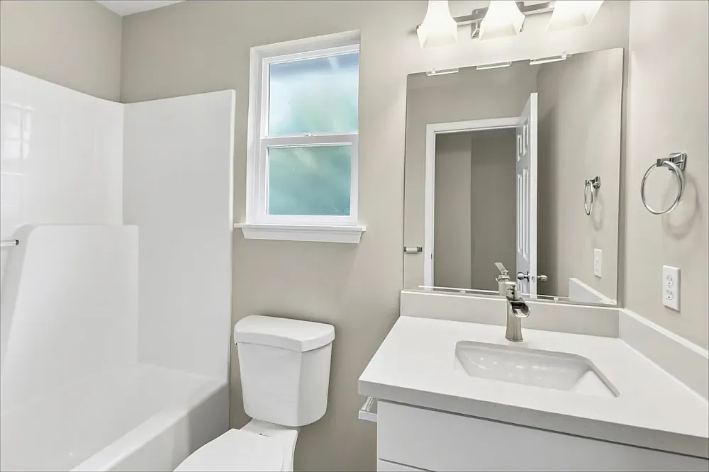 4 bed, 2.5 bath, 1808 sqft, $1,890 — Photo 4