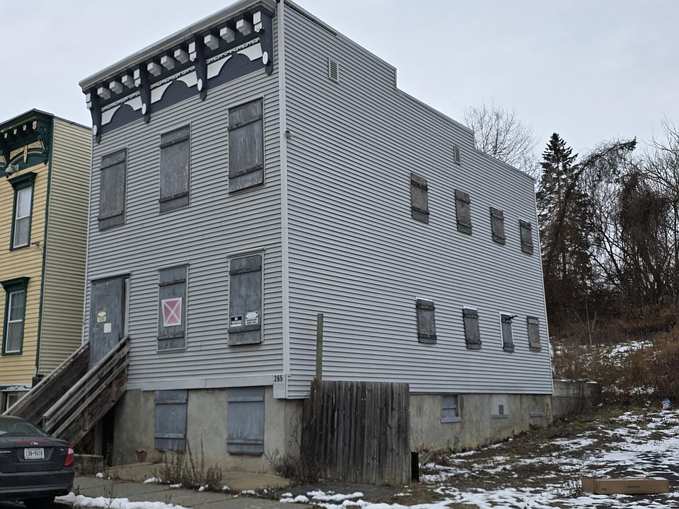1st image of 265 Elk Street