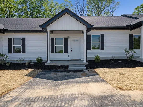 80 Stone Gate Ln, Hartsville, TN 37074