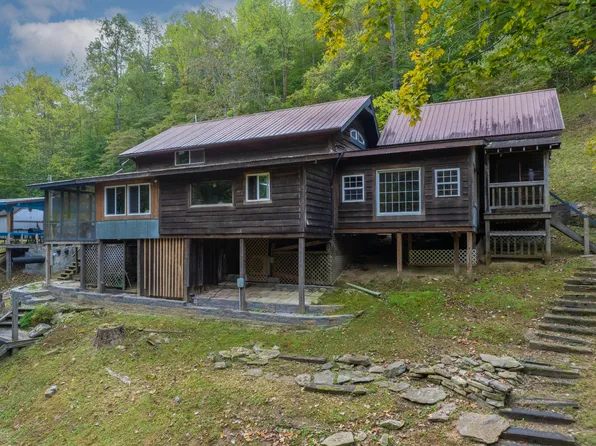103 Open Fork Rd, West Liberty, KY 41472