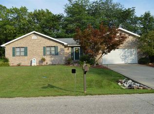 886 N Honeysuckle Ln, Vincennes, IN 47591