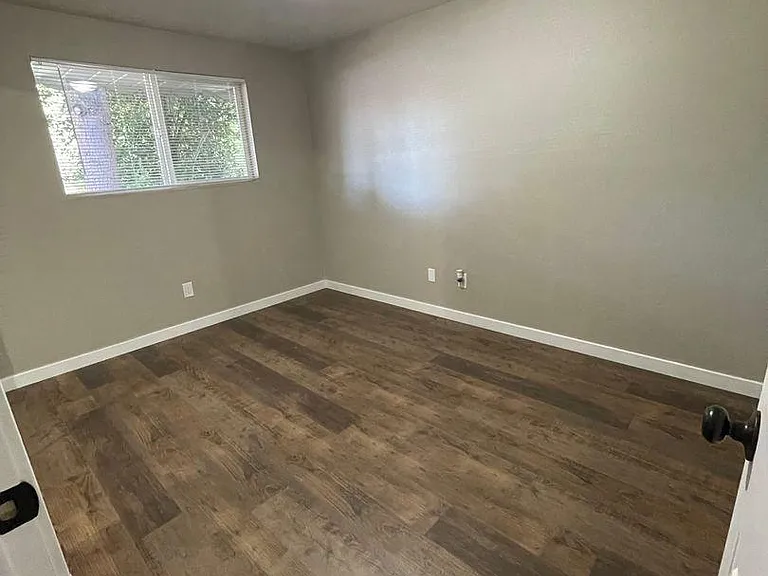 8524 60th Dr NE #2 — Photo 9