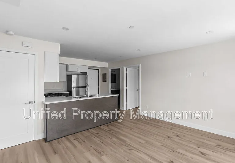 4364 Alabama St #303 — Photo 8