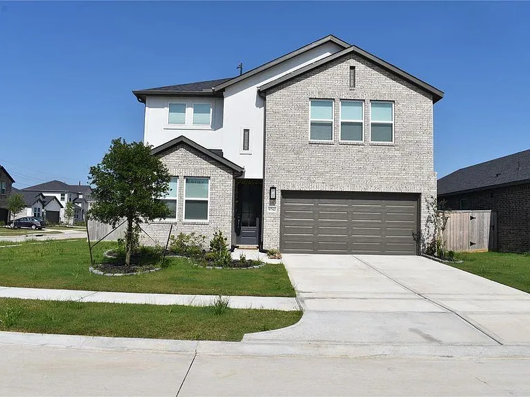 9742 Burlington Bristol Dr — Photo 1