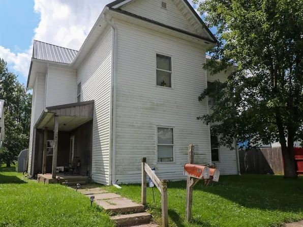 314 E Water St, Hartford City, IN 47348
