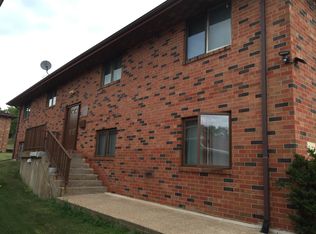 3170 Hillcrest Rd APT 2, Dubuque, IA 52001
