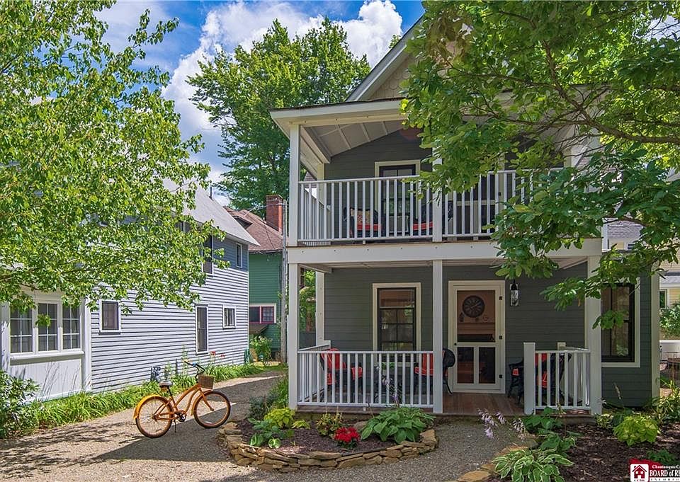 1st image of 49 Peck Ave