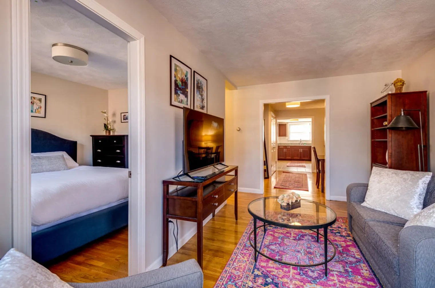 2 bed, 1.0 bath, 645 sqft, $7,305 — Photo 3