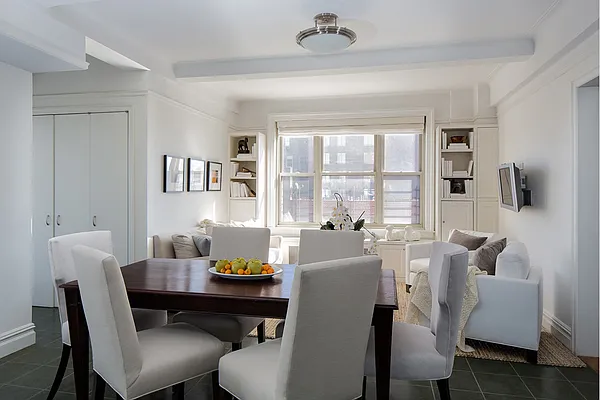 Sold by Stribling | media 22