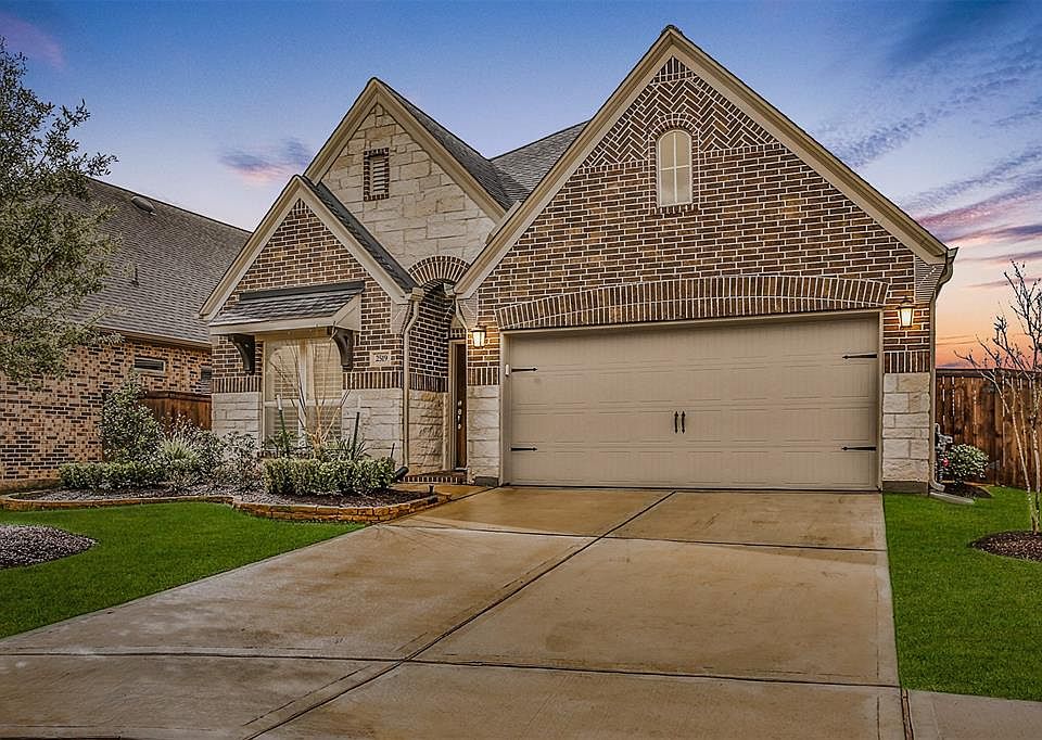 1st image of 2519 Elmwood Trl
