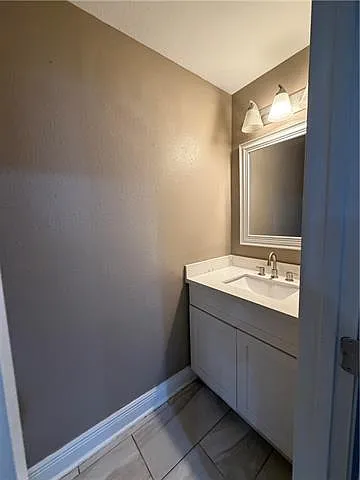 3 bed, 2.5 bath, 2186 sqft, $1,750 — Photo 4