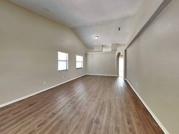 2nd image of 11303 Plumtree Ct