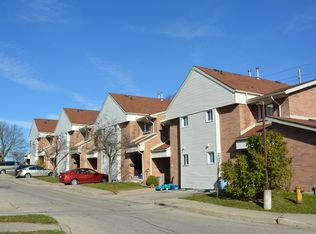 Millwood Brownstones, Kitchener, ON N2P 1X3