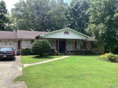 884 Riverside Dr, Gadsden, AL, 35901