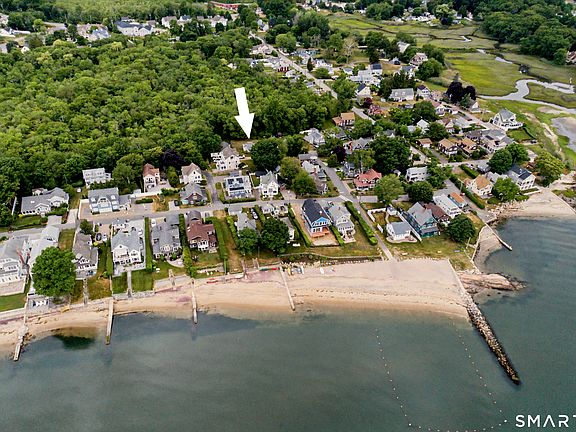 3rd image of 9 2nd Avenue
