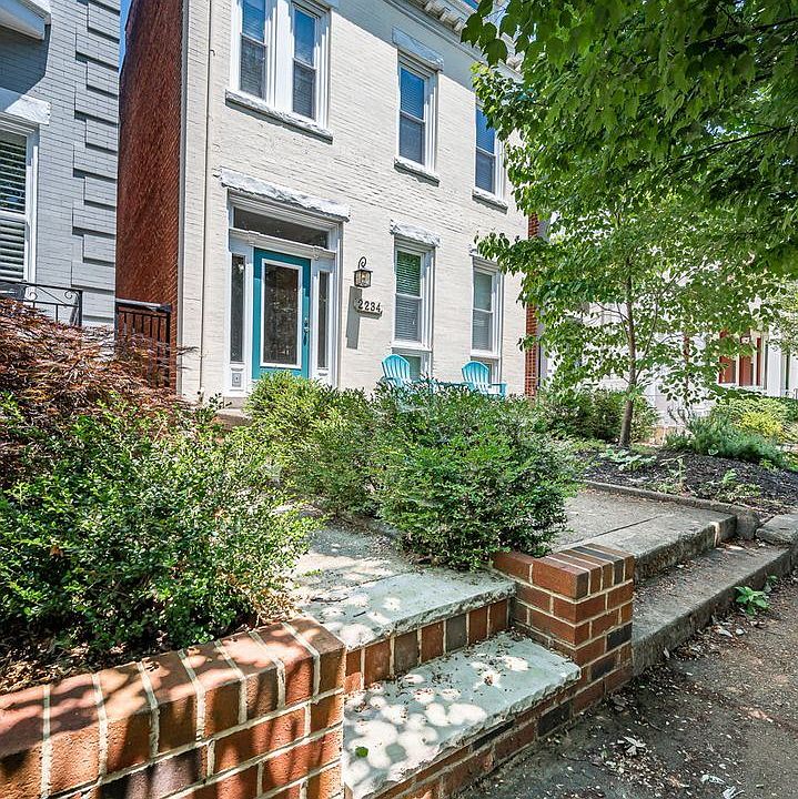 1st image of 2234 Park Ave
