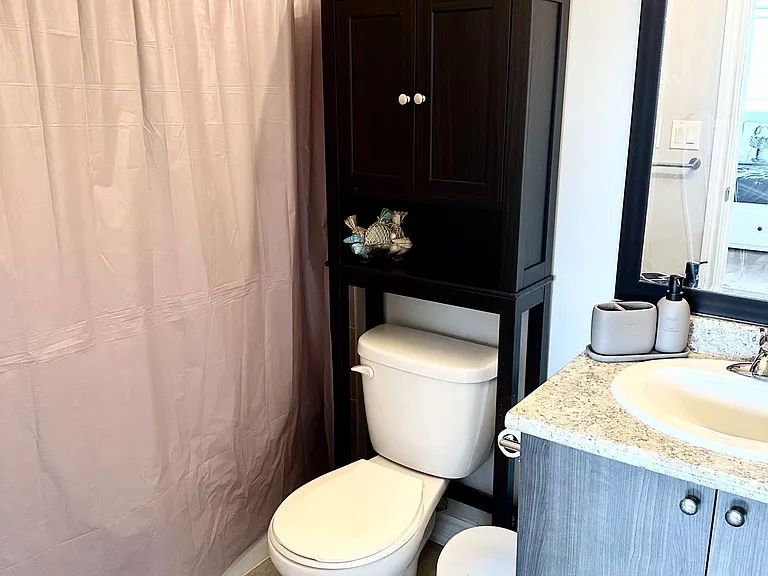 4 Cove Ct #306 — Photo 18