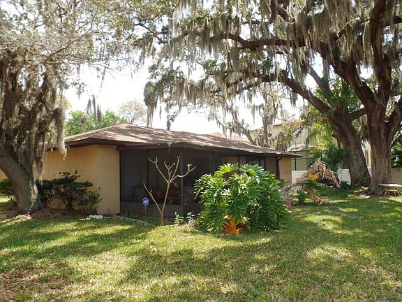 3rd image of 5839A Erin Ln S #5839A
