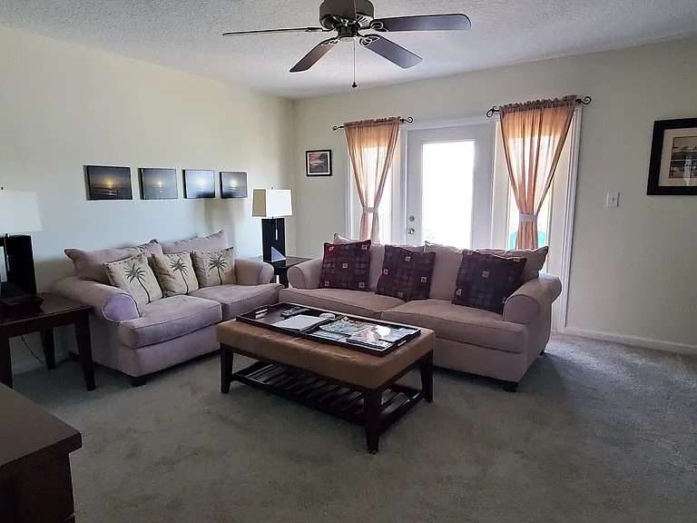 213 Seahorse Dr SE #D — Photo 7