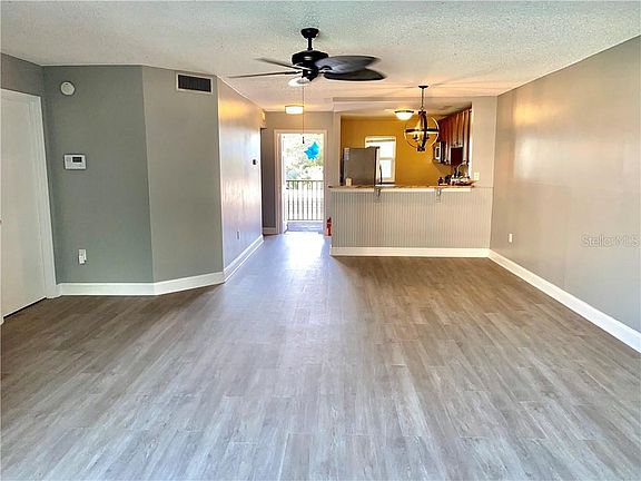 5th image of 6960 20th Ave N APT 208