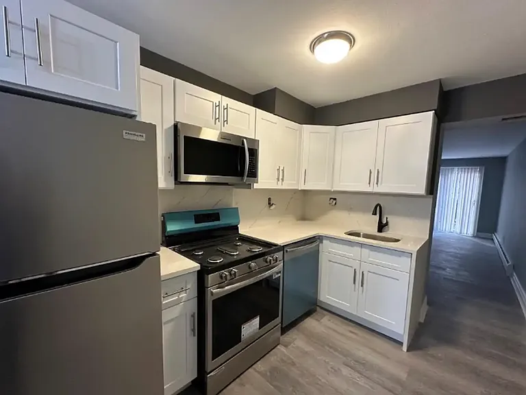 18-16 Bell Blvd #1 — Photo 3