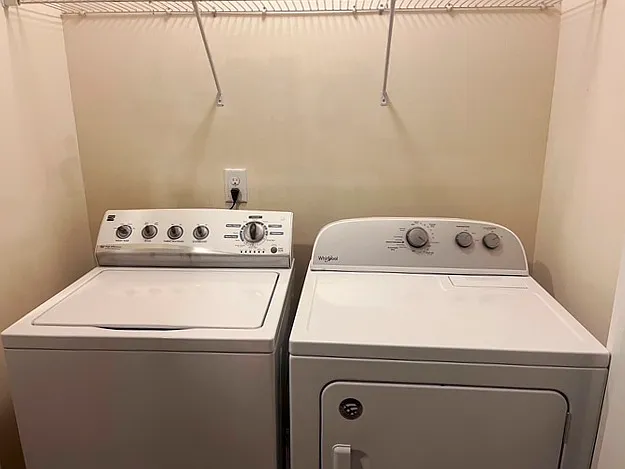 111 Grande Sky Ct — Photo 19