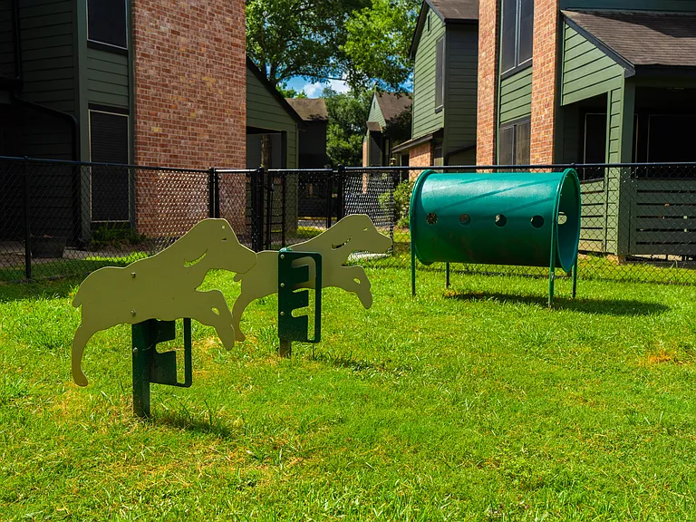 Oak Bend Apartments — Photo 7