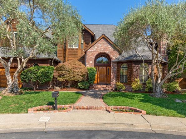 4300 Heritage Ln, Rohnert Park, CA
