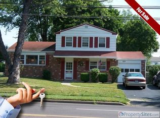 809 W County Line Rd, Hatboro, PA 19040